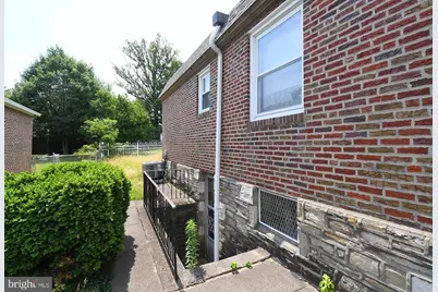 6915 Oakley Street, Philadelphia, PA 19111 - Photo 34