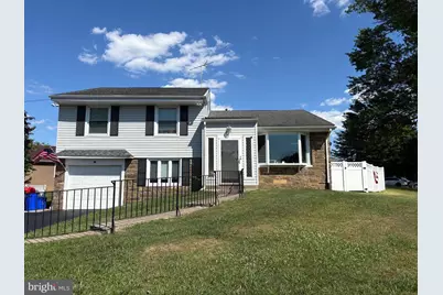 1101 Creswood Road, Philadelphia, PA 19115 - Photo 2