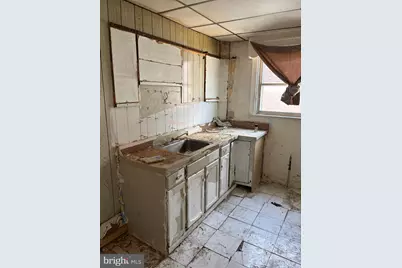 619 E Godfrey Avenue, Philadelphia, PA 19120 - Photo 22