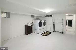 3311 Reed St, Philadelphia, PA 19146 - Photo 14