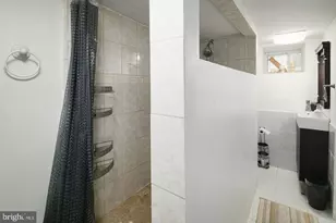 3311 Reed St, Philadelphia, PA 19146 - Photo 18