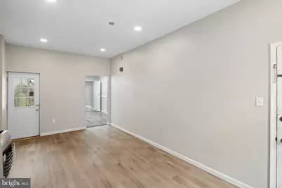 2419 N Marshall Street, Philadelphia, PA 19133 - Photo 4