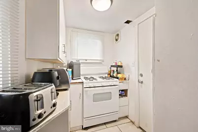 863 E Price Street, Philadelphia, PA 19138 - Photo 14