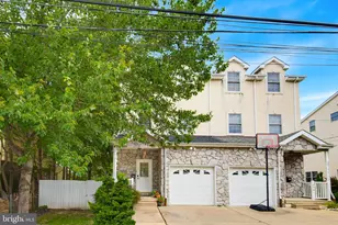 492 Harmon Rd, Philadelphia, PA 19128 - Photo 1