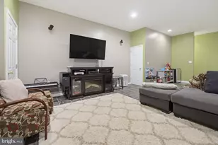 492 Harmon Rd, Philadelphia, PA 19128 - Photo 28