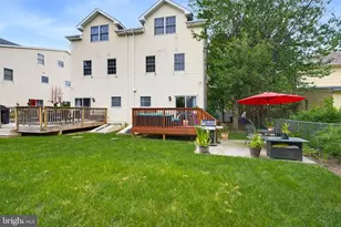 492 Harmon Rd, Philadelphia, PA 19128 - Photo 34