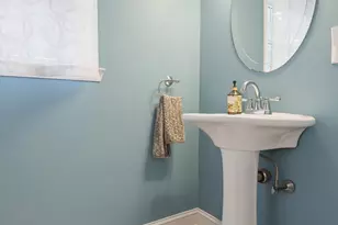 492 Harmon Rd, Philadelphia, PA 19128 - Photo 10