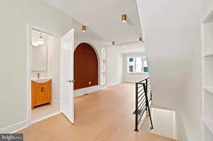729 Wharton St, Philadelphia, PA 19147 - Photo 8