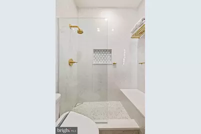 251 S 22nd Street #A, Philadelphia, PA 19103 - Photo 18