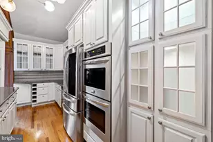 251 S 22nd St, Philadelphia, PA 19103 - Photo 24