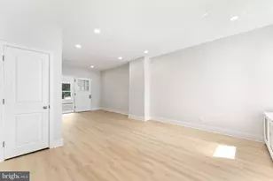 2324 S 24th St, Philadelphia, PA 19145 - Photo 24