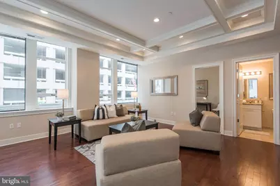1501 Locust Street #UNIT 303, Philadelphia, PA 19102 - Photo 6