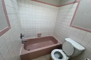 6718 Bustleton Ave, Philadelphia, PA 19149 - Photo 2