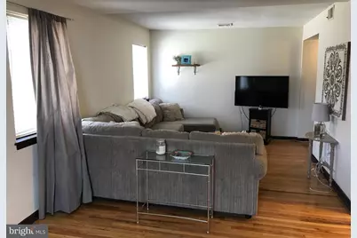 706-8 N 23rd Street #3, Philadelphia, PA 19130 - Photo 2
