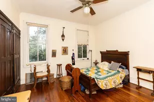 866 N 30th St, Philadelphia, PA 19130 - Photo 12