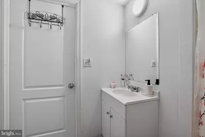 2026 N 8th Street, Philadelphia, PA 19122 - Photo 32