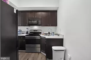 2026 N 8th St, Philadelphia, PA 19122 - Photo 4