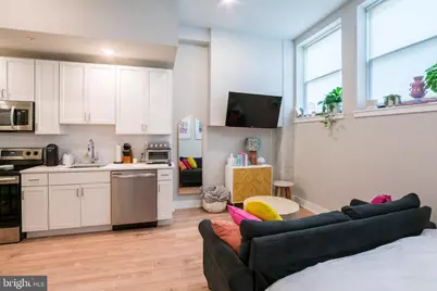 1300 S 19th Street #UNIT 4, Philadelphia, PA 19146 - Photo 6