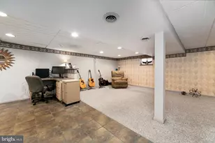 7703 Lister St, Philadelphia, PA 19152 - Photo 26