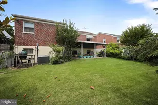 7703 Lister St, Philadelphia, PA 19152 - Photo 36