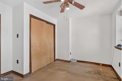 2419 S Woodstock Street, Philadelphia, PA 19145 - Photo 18