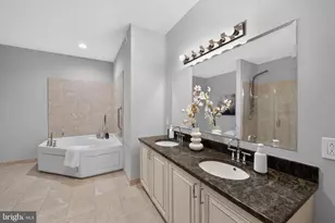 901 N Penn St, Philadelphia, PA 19123 - Photo 32