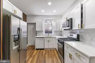 2846 N Garnet St, Philadelphia, PA 19132 - Photo 10