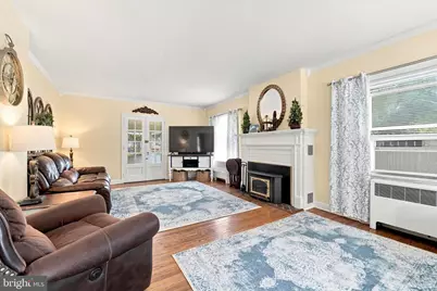 3021 Winchester Avenue, Philadelphia, PA 19136 - Photo 4