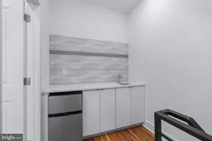 2242 N Howard St, Philadelphia, PA 19133 - Photo 16