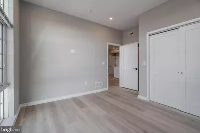 2401 Washington Avenue #4C, Philadelphia, PA 19146 - Photo 12