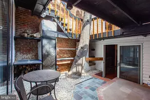 733 N 24th, Philadelphia, PA 19130 - Photo 32