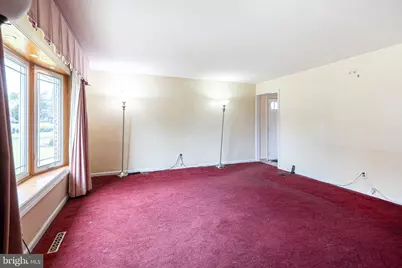 513 Burgess Street, Philadelphia, PA 19116 - Photo 2