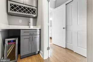 1141 S Dorrance St, Philadelphia, PA 19146 - Photo 28