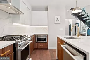930 S Beulah St, Philadelphia, PA 19147 - Photo 14