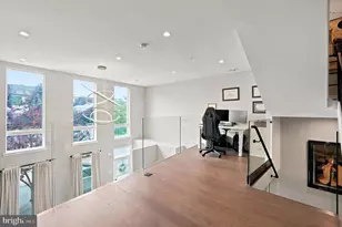 930 S Beulah St, Philadelphia, PA 19147 - Photo 16