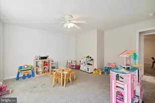 535 Gerhard St, Philadelphia, PA 19128 - Photo 16