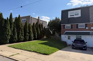 830 Lawler St, Philadelphia, PA 19116 - Photo 1