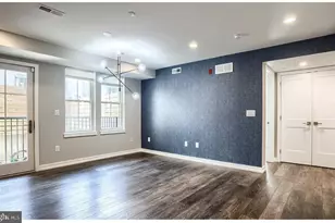 528 S 5th St, Philadelphia, PA 19147 - Photo 2