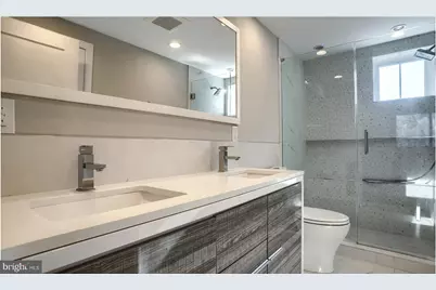 528 S 5th Street #2R, Philadelphia, PA 19147 - Photo 8