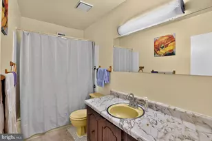 7819 Venus Pl, Philadelphia, PA 19153 - Photo 26