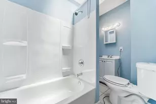 2951 Gerritt St, Philadelphia, PA 19146 - Photo 16
