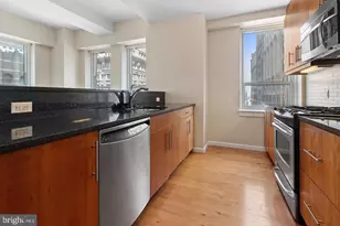 1425 Locust St, Philadelphia, PA 19102 - Photo 10