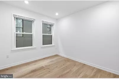 208 Vine Street #3F, Philadelphia, PA 19106 - Photo 12