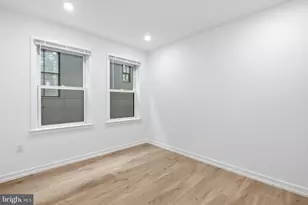 208 Vine St, Philadelphia, PA 19106 - Photo 12