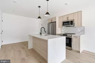 209 New St, Philadelphia, PA 19106 - Photo 8