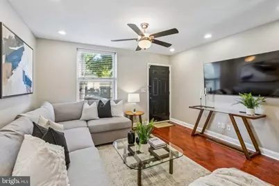 1020 S 24th Street, Philadelphia, PA 19146 - Photo 4