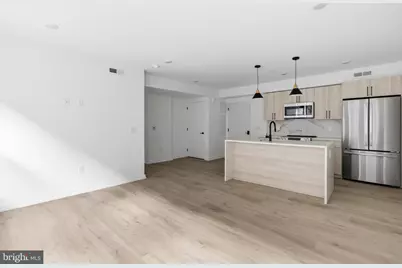 209 New Street #4F, Philadelphia, PA 19106 - Photo 1