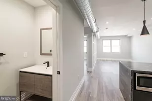 526 Brown St, Philadelphia, PA 19123 - Photo 6