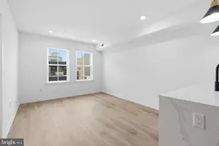 209 New St, Philadelphia, PA 19106 - Photo 10