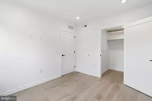 209 New St, Philadelphia, PA 19106 - Photo 14